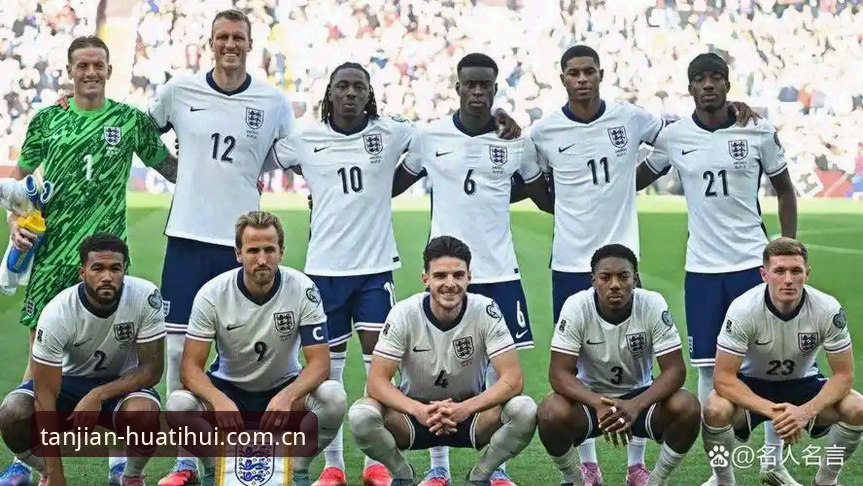 英格兰世界杯阵容博弈——从“14人首发”到贝林厄姆的强势回归
